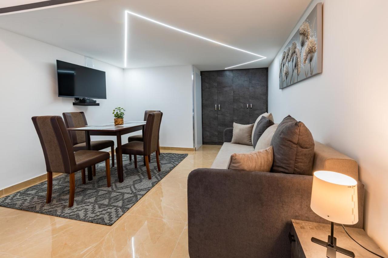 La Fortezza Panzio Budapest Extérieur photo